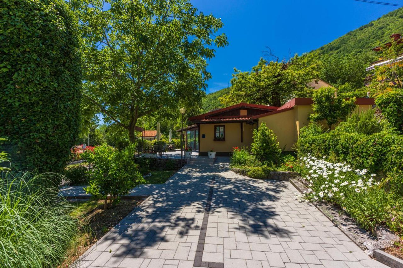 Apartments Branka Moscenicka Draga Exterior photo
